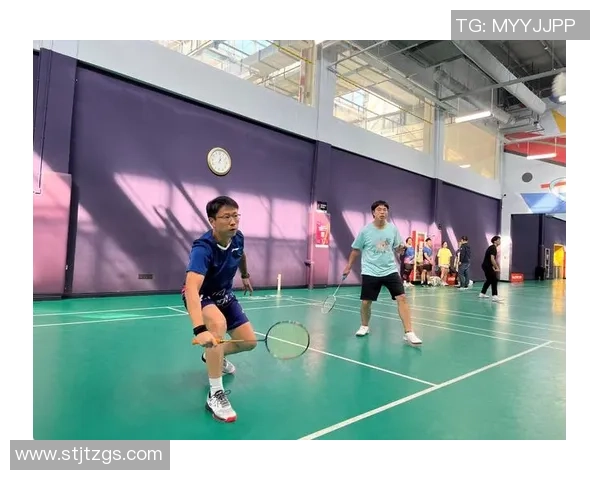 羽毛球盛宴:深入剖析杭州羽毛球队的战术与训练秘诀 羽毛球盛宴:深入剖析杭州羽毛球队的战术与训练秘诀