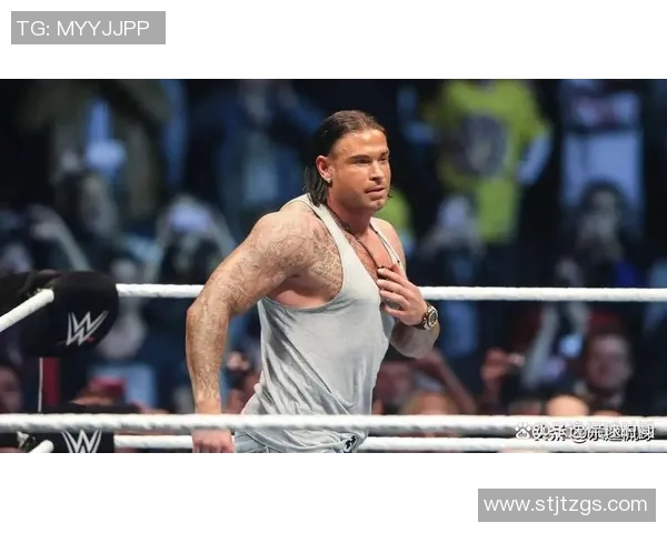 足球明星退役后的新人生探索与职业转型之路 足球明星退役后的新人生探索与职业转型之路